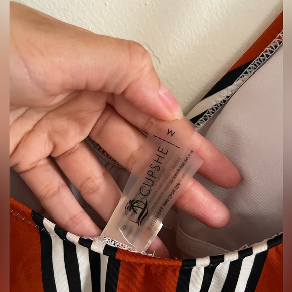 Cupshe One Piece Striped Swimsuit Medium Tie Strings on Both Sides - Picture 5 of 5